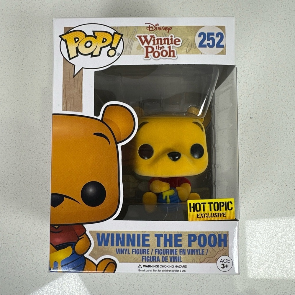 Funko Pop! Disney Winnie the Pooh #252 Hot Topic Exclusive Vinyl